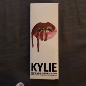 Kylie dolce k